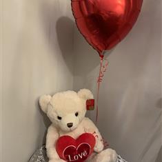 Teddy bear 45cm &amp; heart helium balloon 